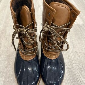 Sporto Brown and Navy Winter Boots